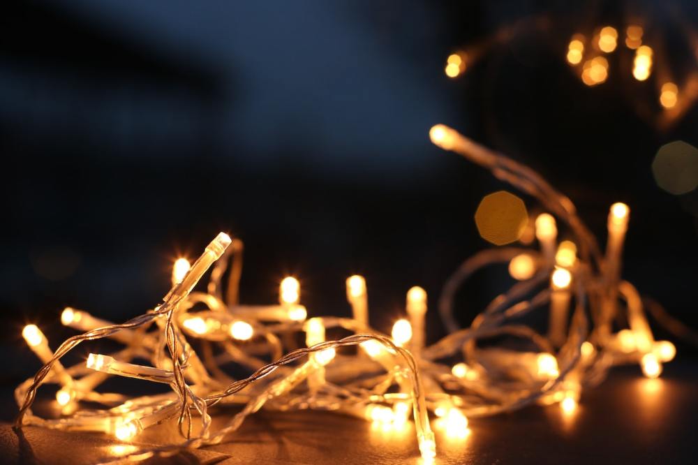 Hero image for Festive frugality in 2022 as South African consumers tread a fine line between spoiling and saving