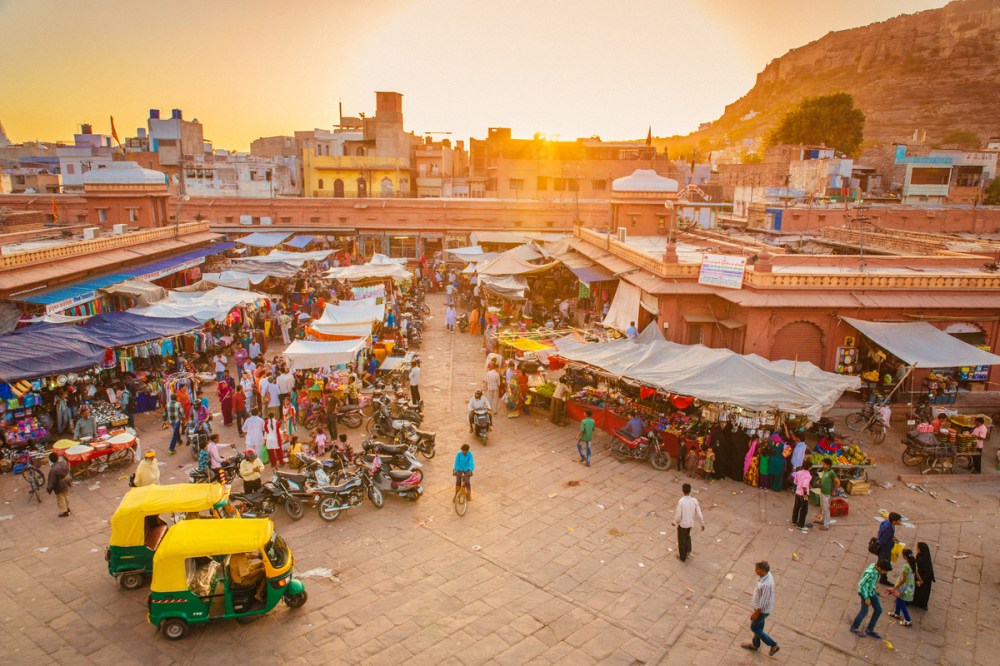 Hero image for India’s FMCG price growth drops to single digits after 6 quarters of double-digit increases