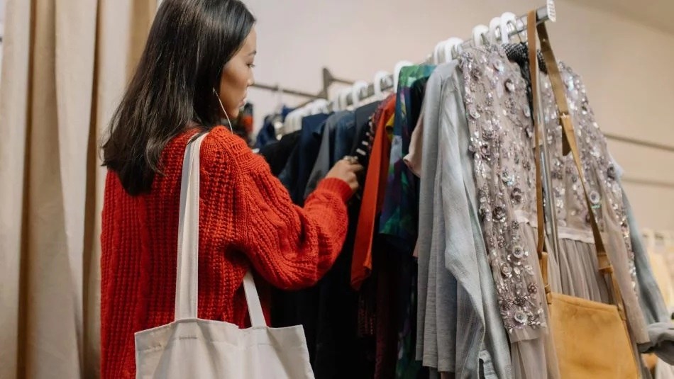 Hero image for Shein, Zara, H&M: Close-up on the Ultra-Fast Fashion Market