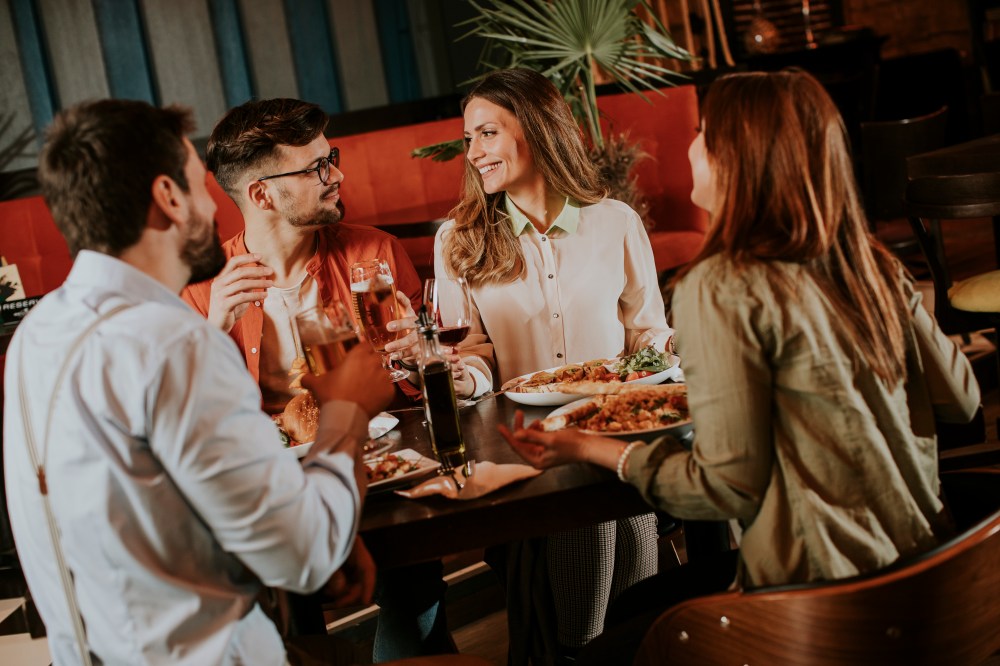 Hero-Bild zu On Premise Consumer Pulse Report für Deutschland: Juni 2024