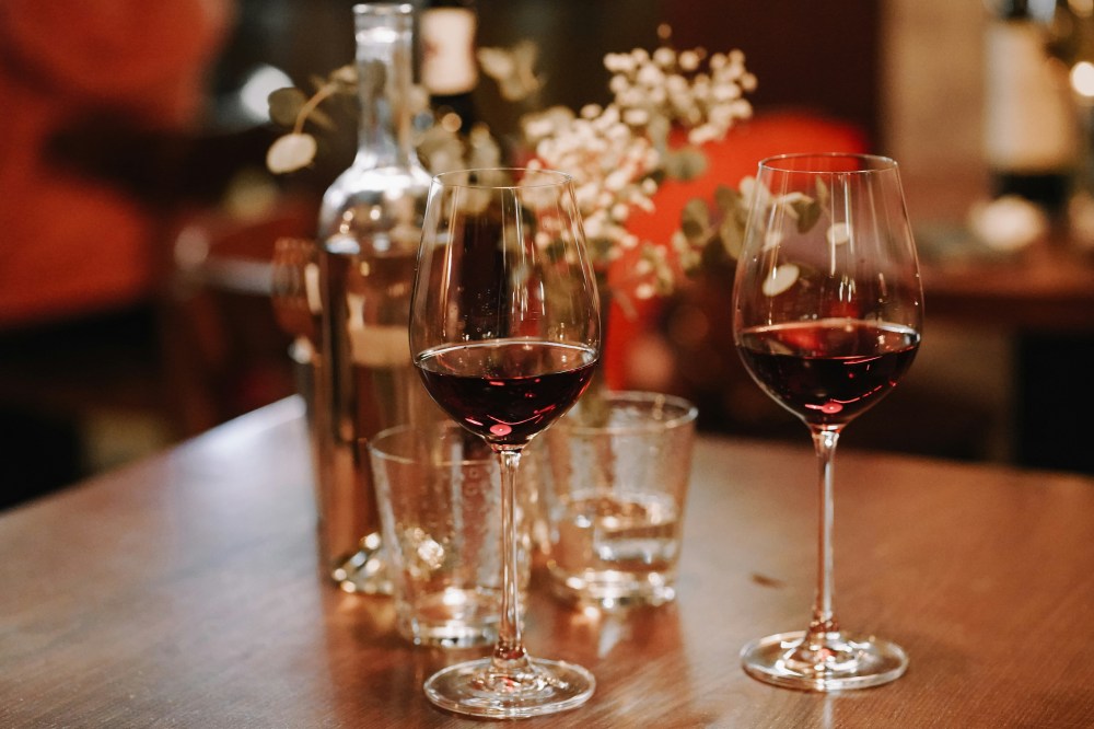 Immagine hero di Il mercato del vino in Italia nel fuori casa: 5 trend emersi dalla Milano Wine Week