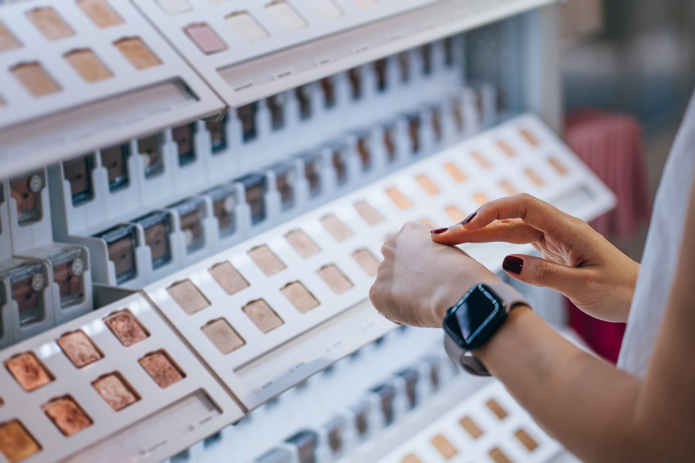 Immagine hero di Consumer Behavior and Insights