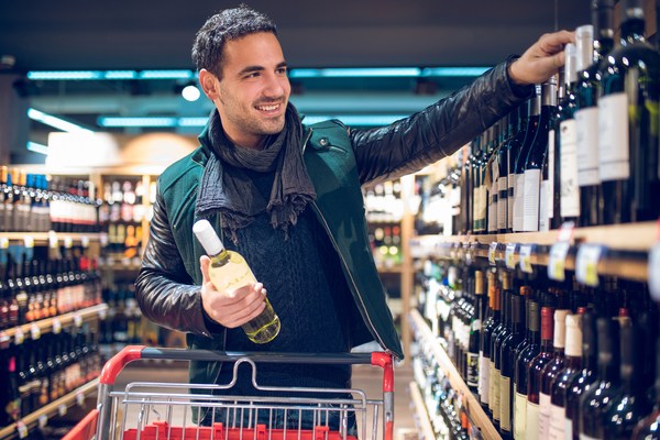 Imagen de portada 1 de El nuevo escenario del mercado de bebidas en Espa&ntilde;a